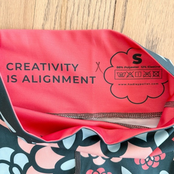 Hadley Pollet Women’s Peach Zinnia Oasis Leggings Size Small - Picture 9 of 10